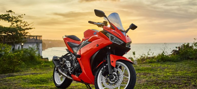Yamaha R25 ABS Orange for rent in Bali