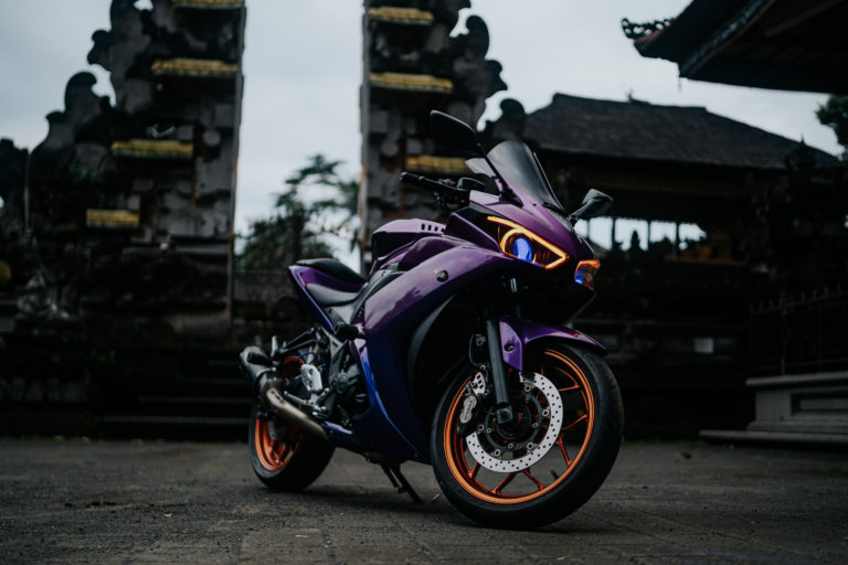 Yamaha R25 250cc Violent for rent in Bali