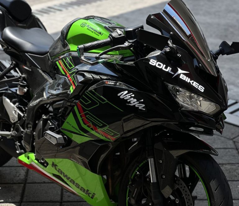 Kawasaki Ninja ZX25RR ABS for rent in Bali