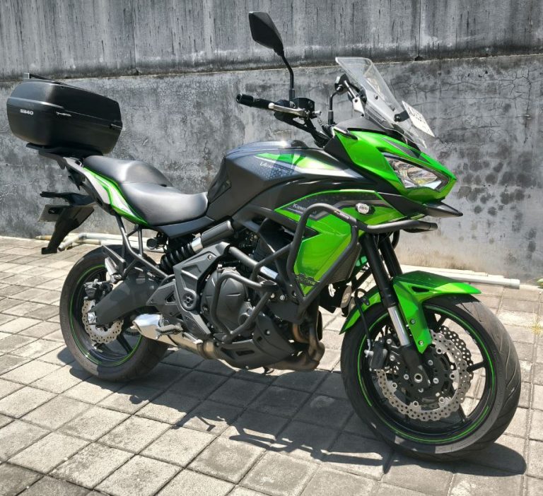 Kawasaki versys 650 abs for rent in Bali