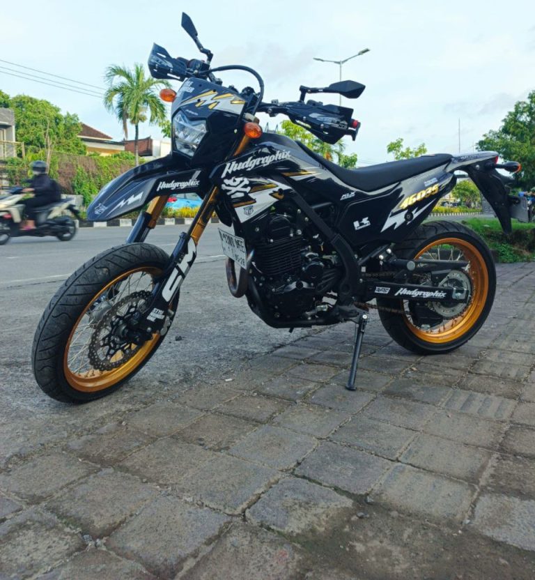 Rent Kawasaki KLX230 SM SE in Bali for rent in Bali