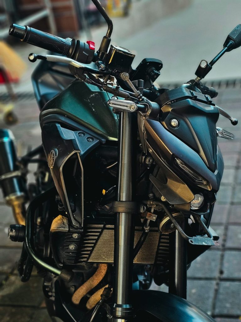 Yamaha MT25 Green for rent in Bali